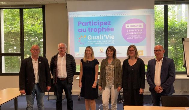 lancement avec partenaires
